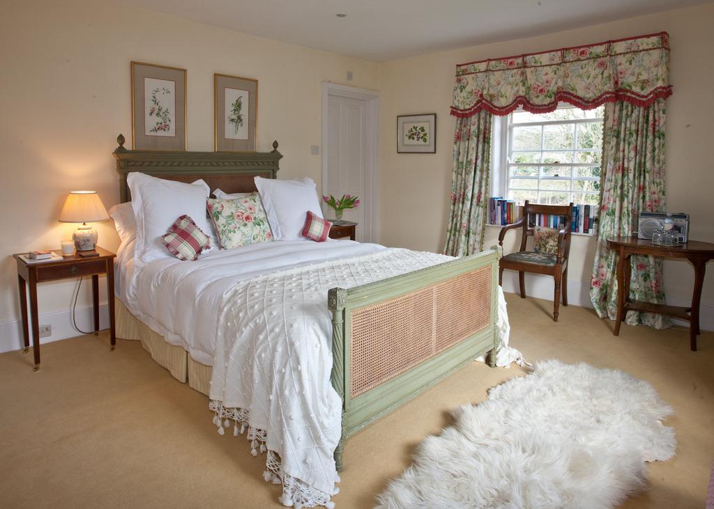 Brunton Farmhouse Hotel Collingbourne Kingston Екстериор снимка